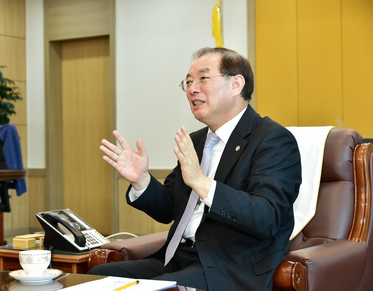 하윤수 부산시교육감