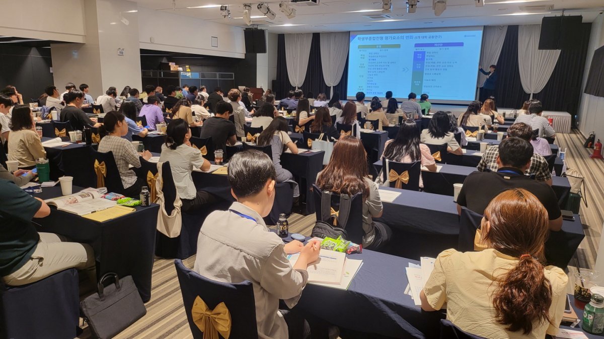 전라남도교육청이 최근 고교학점제 교육과정 설계역량 강화 연수를 운영했다. 사진제공ㅣ전남도교육청