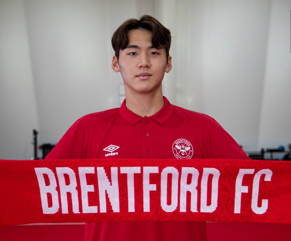 김지수. 사진=브렌트포드 구단 공식 홈페이지