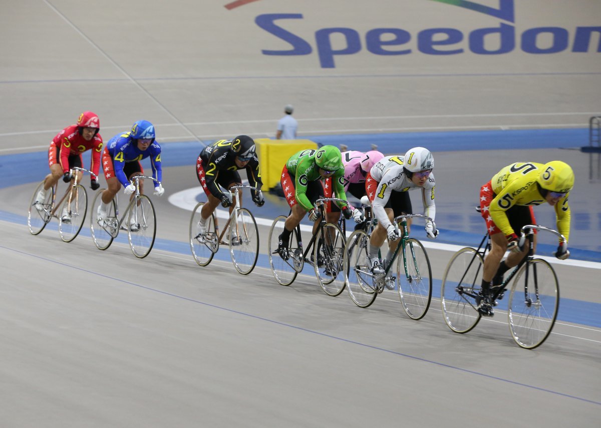 광명스피돔에서 특선급 선수들이 경주를 펼치고 있다. 2023년 상반기 등급조정에서 강급자에 비해 승급자의 수가 크게 적어 하반기 경주에 적지않은 판도 변화가 예상된다. 사진제공|국민체육진흥공단