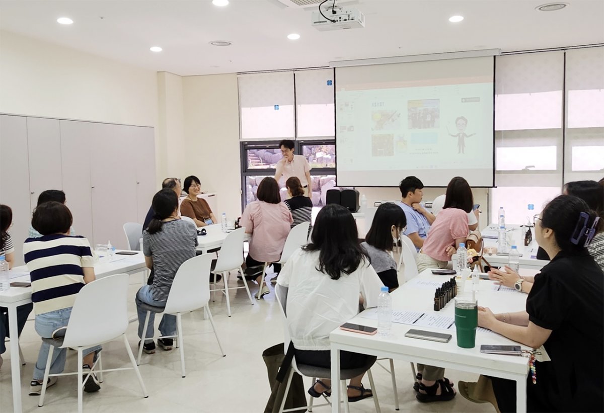 대구한의대 경산시동의한방촌, 대구시교육청 소속 교원 하계 직무연수겸 한방 문화체험 실시｜스포츠동아