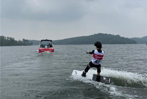 2022 전라북도지사배 전국 수상스키·웨이크보드 대회. 사진제공ㅣ전북도