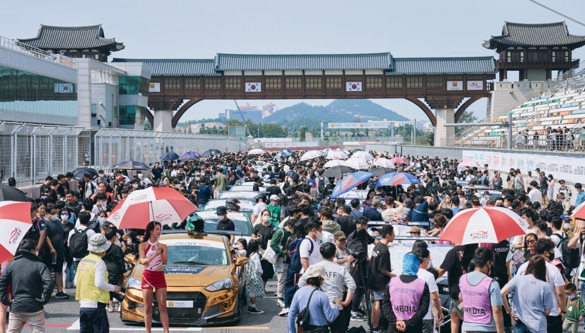 지난해 열린 전남GT대회 그리드워크. 사진제공ㅣ전남도