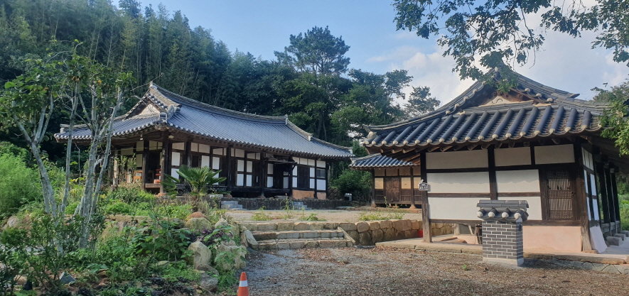 보성군 향토문화유산 제10호 강골마을 아치실댁. 사진제공ㅣ보성군