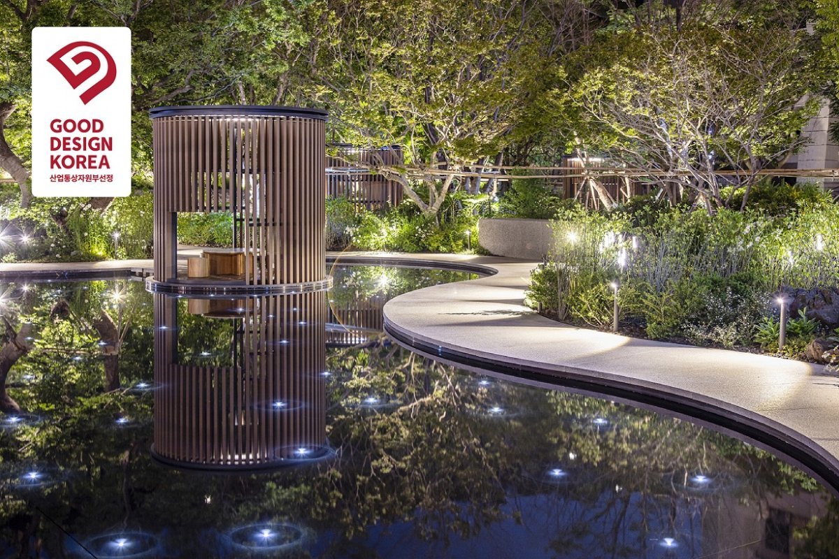 롯데호텔 제주 야외정원 미러폰드