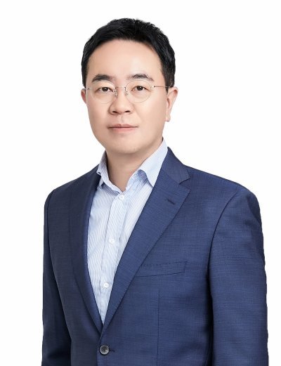 김이배 제주항공 대표이사 사장(왼쪽)과 김상준 애경산업 신임 대표이사. 사진제공 l 애경