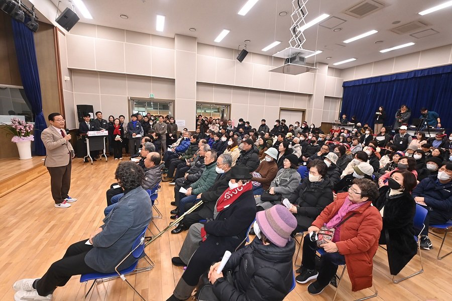 지난 20일 이현재 하남시장, ‘미사 2·3동 주민’과 현장 소통 모습. 사진제공ㅣ하남시청