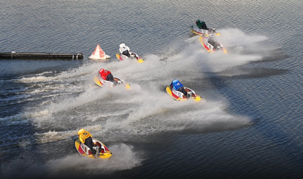 미사리경정장에서 선수들이 경주를 펼치고 있다. 사진제공｜경륜경정총괄본부