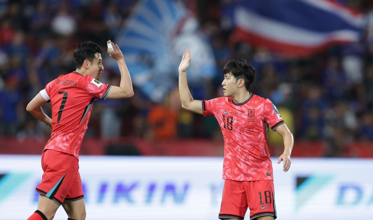 손흥민(왼쪽)·이강인. 사진제공 | 대한축구협회