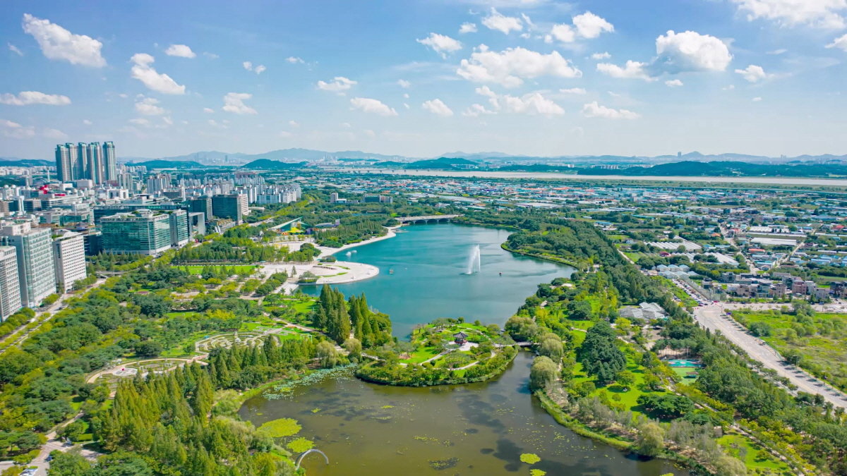 고양 일산호수공원 전경. 사진제공 ㅣ고양시