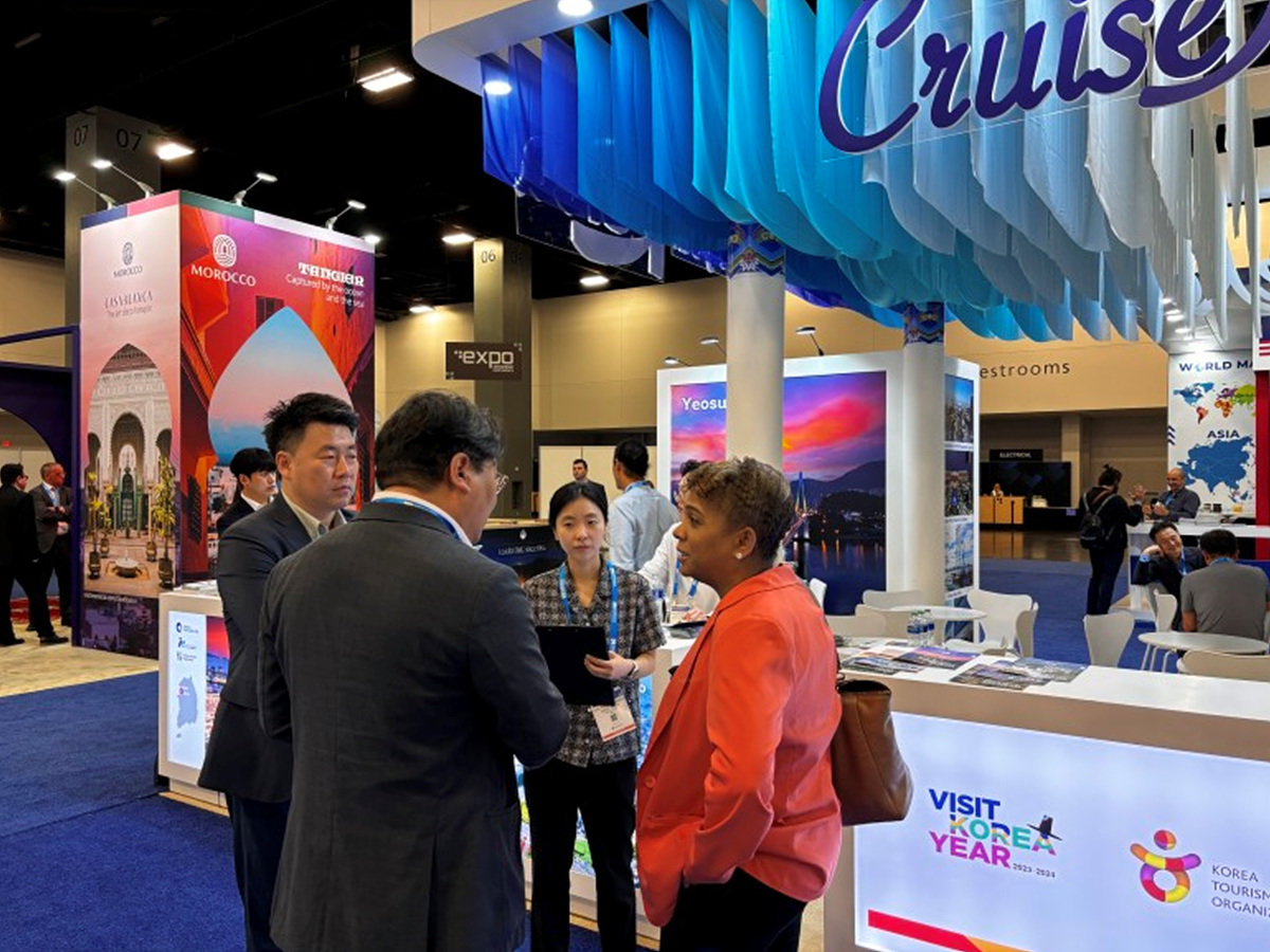 여수시가 최근 미국 마이애미에서 열린 ‘2024 씨트레이드 크루즈 글로벌‘에서 국제 크루즈 유치 활동을 진행했다. 사진제공｜여수시