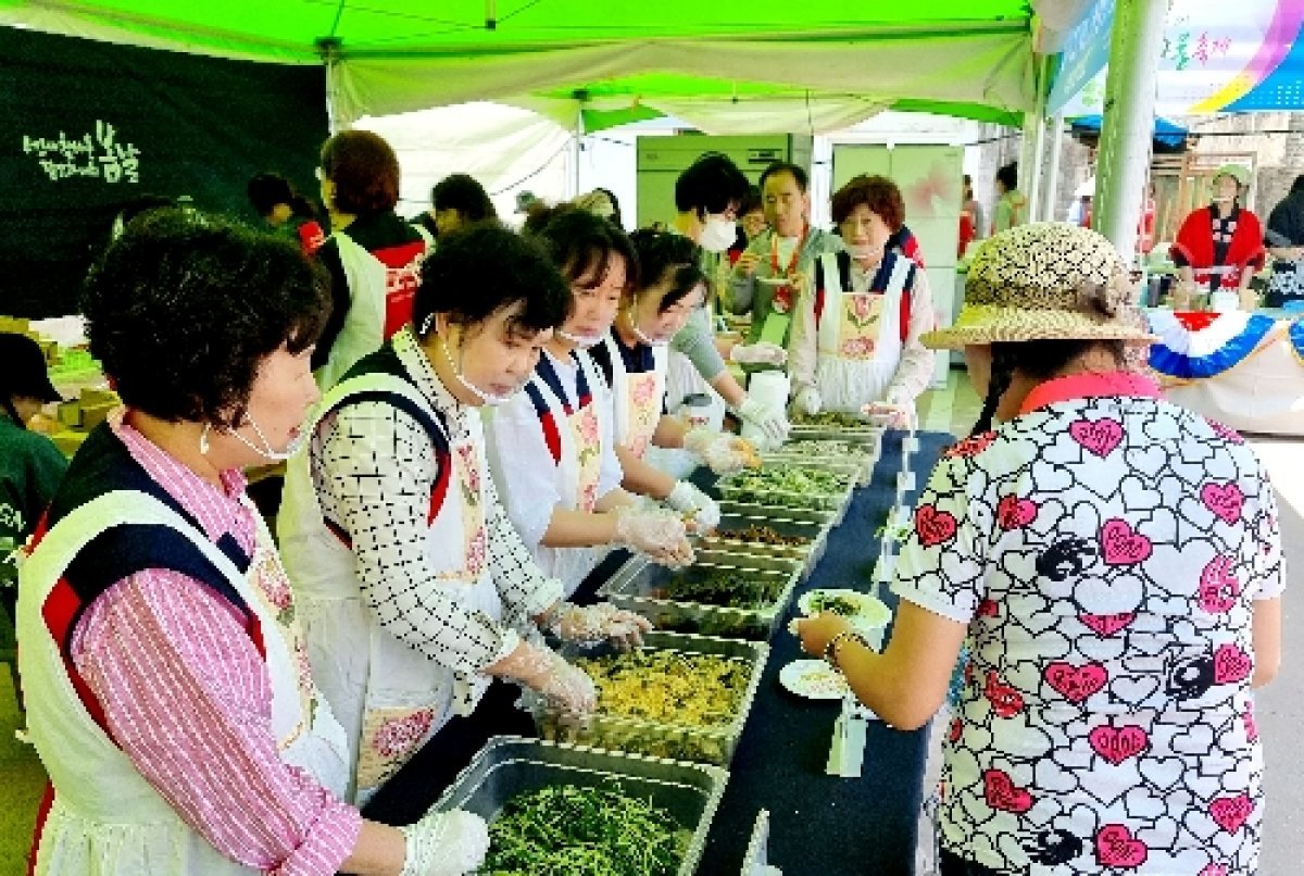 사진은 작년 영양산나물축제 모습