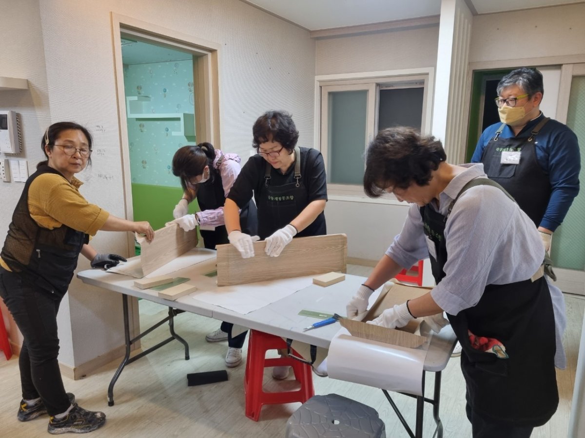 물만골 행복마을 마을회관·집수리 개선이 진행되고 있다. 사진제공｜부산도시공사