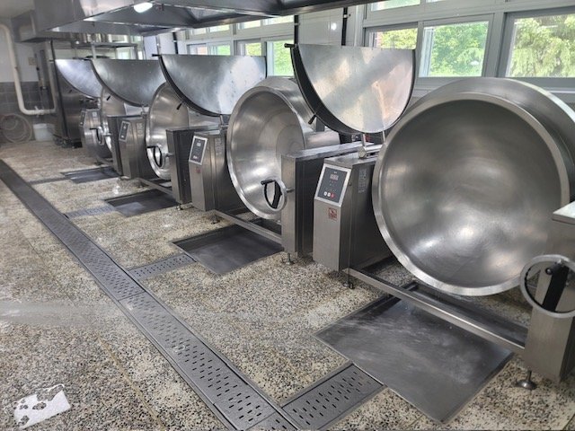 부산시교육청이 알루미늄 재질 그레이팅을 설치한 모습. 사진제공 | 부산시교육청