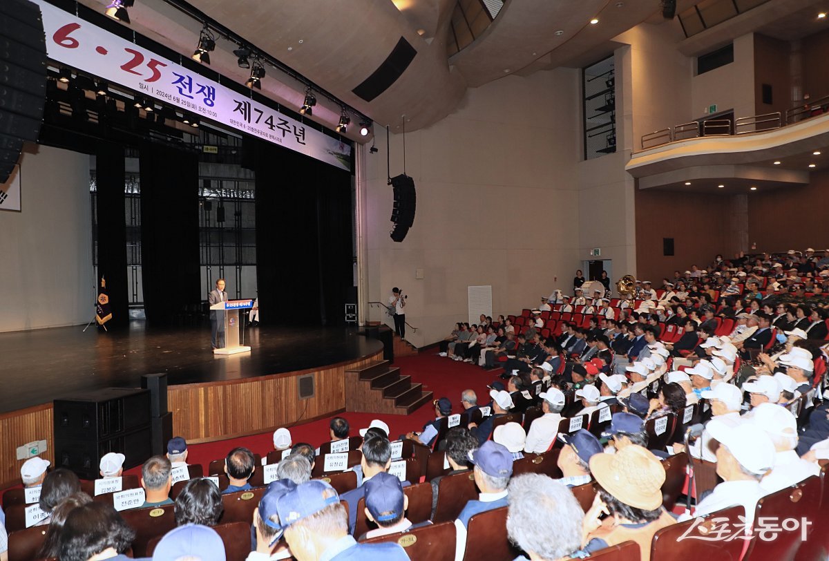 평택시, ‘6.25전쟁 제74주년 행사’ 거행/평택시청 제공