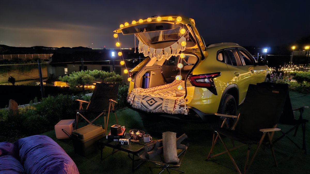 차박 콘셉트로 꾸며놓은 쉐보레 트랙스 크로스오버. 사진제공 ｜GM