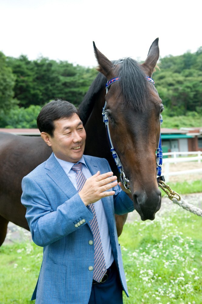 올해 조교사 중 상반기 다승 1위인 부경19조 김영관 조교사                      사진제공｜한국마사회