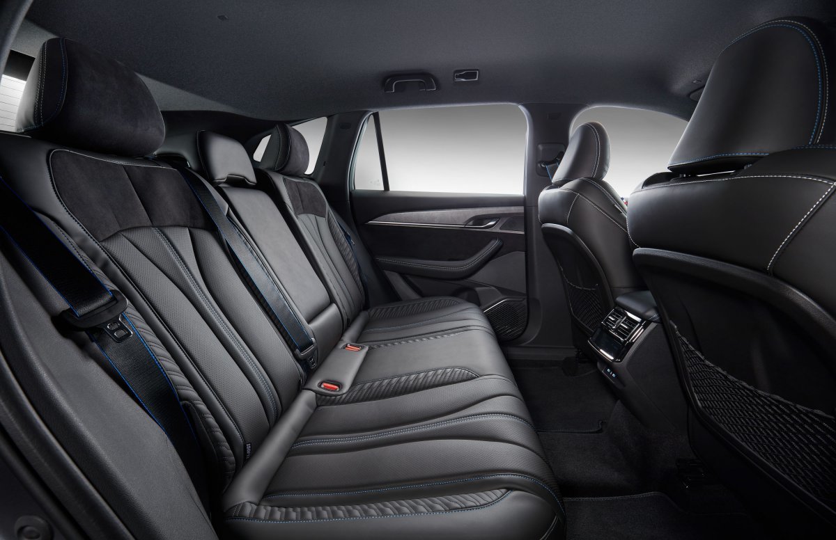 르노 그랑 콜레오스 2열 공간. 사진제공 ｜르노코리아