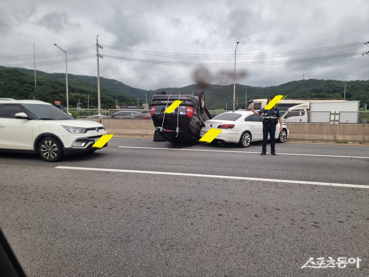 29일 오전 8시경 구리시 아천동 강변북로.  사진제공ㅣ고성철 기자