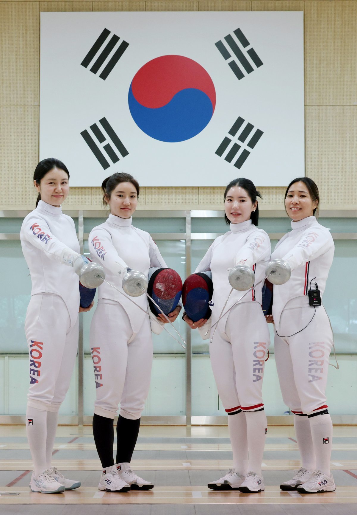 펜싱 여자에페대표팀 최인정, 이혜인, 송세라, 강영미(왼쪽부터). 뉴시스