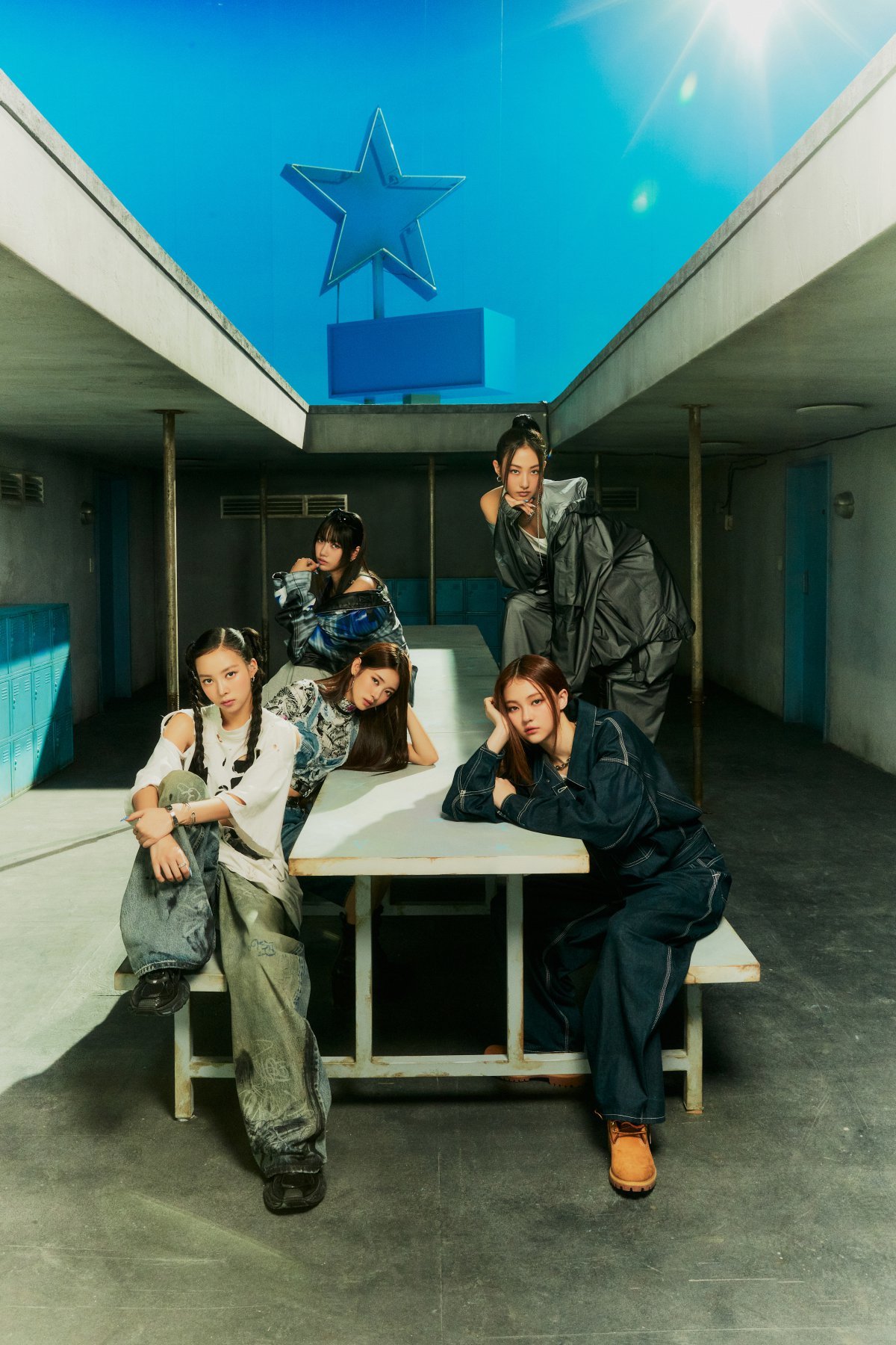 ‘기대대로 터졌다.’ 프로듀서 테디의 ‘1호 걸그룹’ 미야오의 데뷔 돌풍이 심상치 않다. 사진제공|더블랙레이블