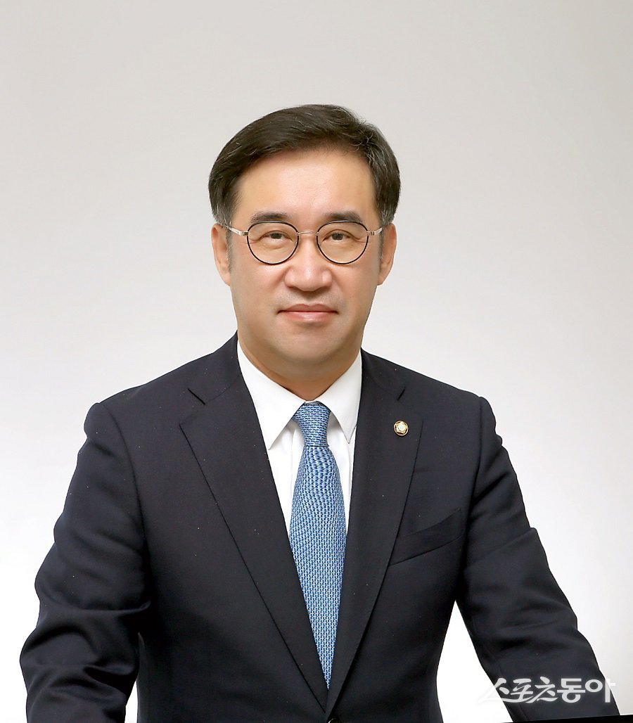 국회 국토교통위원회 맹성규 위원장. 사진제공｜맹성규 의원