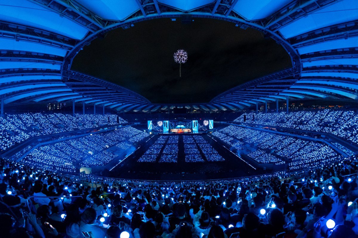 9월 22일  가수 아이유의 ‘2024 아이유 HEREH 월드투어 콘서트 앙코르: 더 위닝’이 열린 서울 마포구 서울월드컵경기장 전경. 사진제공|이담엔터테인먼트