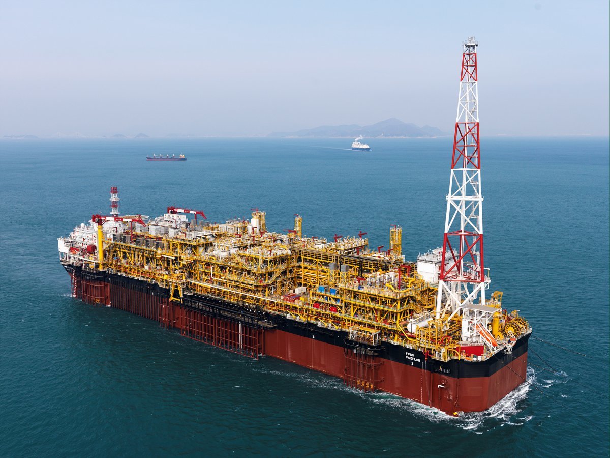 한화오션이 건조해 인도한 FPSO(부유식 원유 생산∙저장∙하역 설비). 사진제공 ｜한화오션