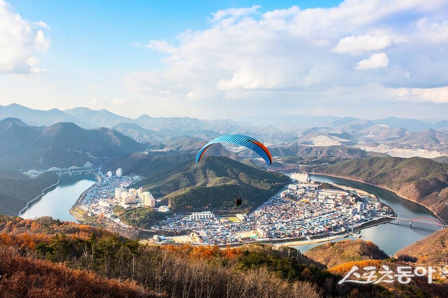 단양군 패러글라이딩 모습. 사진제공｜단양군청