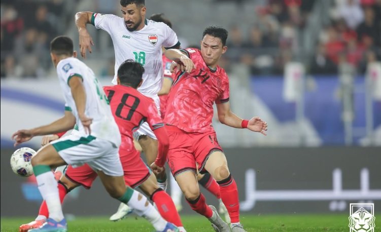 홍명보 감독이 이끄는 축구국가대표팀은 주전 센터백 김민재의 파트너 자리가 무주공산이다. 조유민(오른쪽 끝)이  10월 A매치 2연전에서 합격점을 받았지만, 여전히 내부경쟁은 치열하다. 사진제공｜대한축구협회