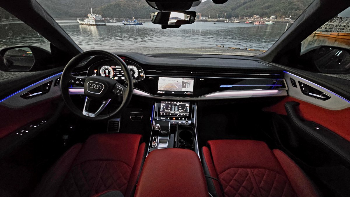 14=SUV Ȱ뼺 ŷ  αƿ Q8 50 TDI ý±