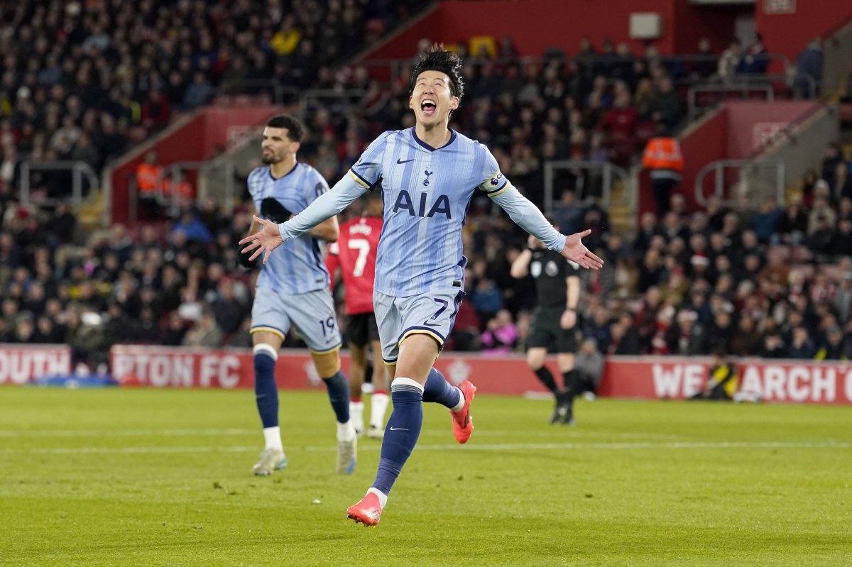 Tottenham Hotspur‘s Son Heung-Min celebrates scoring during the English Premier League soccer match between Southampton and Tottenham Hotspur at St Mary’s Stadium, Southampton, England, Sunday Dec. 15, 2024. (Andrew Matthews/PA via AP)