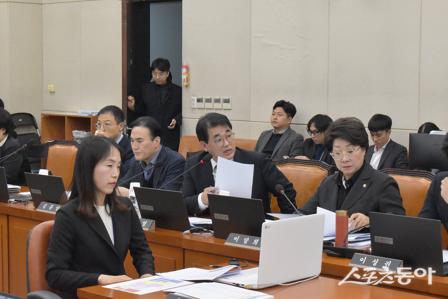 배준영 국회의원(인천 중구·강화군·옹진군) 행안위 질의 모습. 사진제공｜배준영 국회의원