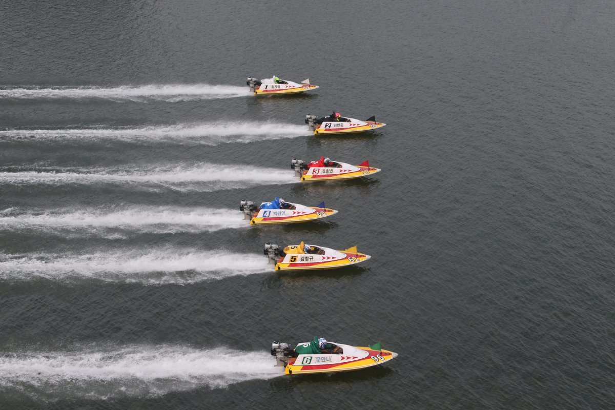 미사 경정장에서 선수들이 질주하고 있다 사진제공|국민체육진흥공단