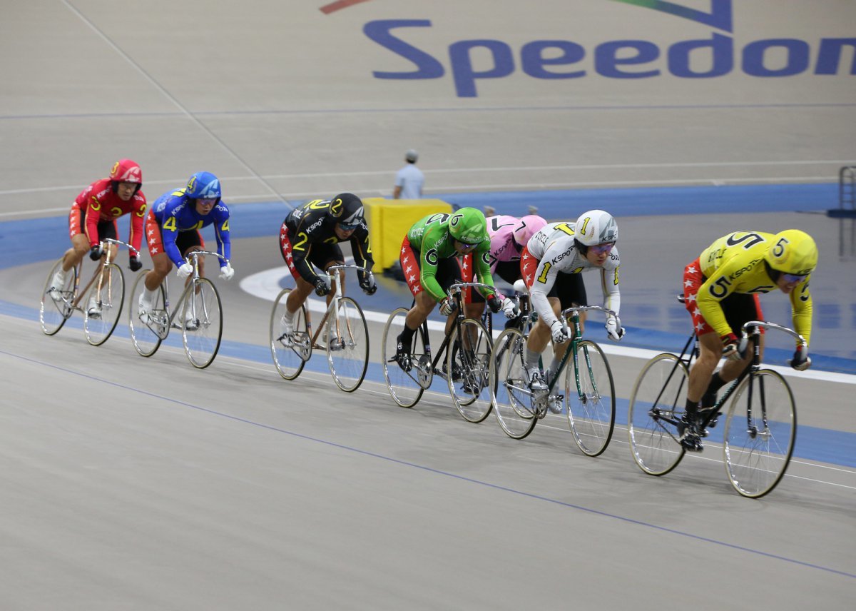 광명스피돔에서 특선급 선수들이 경주를 펼치고 있다          사진제공｜국민체육진흥공단