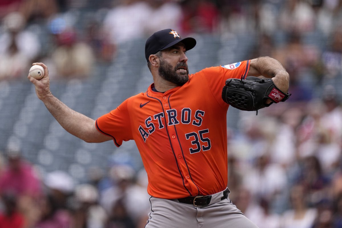 Houston Astros starting pitcher Justin Verlander throws to the plate during the first inning of a baseball game against the Los Angeles Angels Sunday, June 9, 2024, in Anaheim, Calif. (AP Photo/Mark J. Terrill)