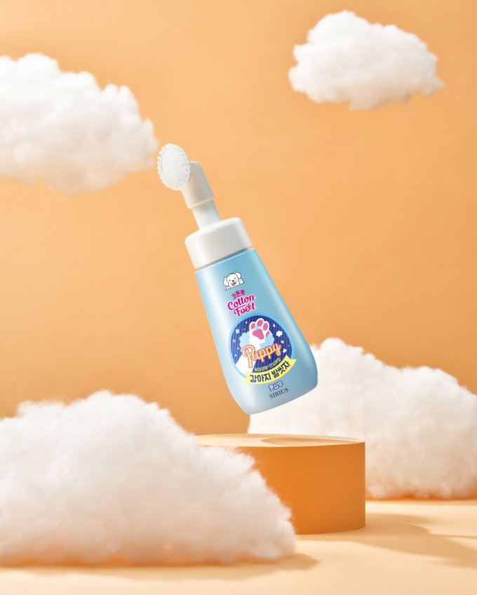 강아지용 풋샴푸 ‘강아지 발씻자’ 거품형. 사진제공|LG생활건강