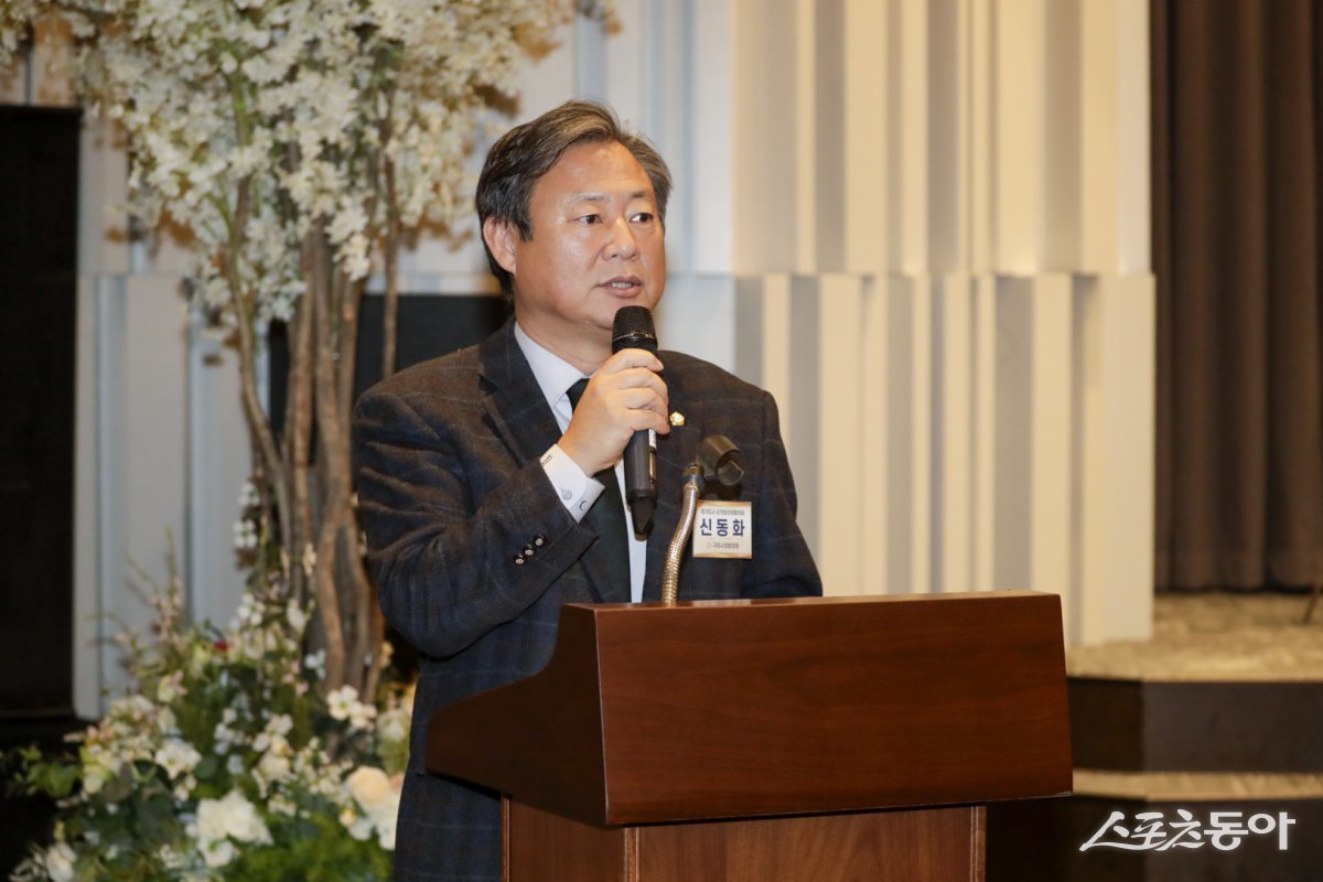 구리시의회 신동화의장. 사진제공ㅣ구리시의회