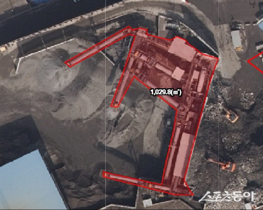 여주시 삼교동 232번지 일대 한 건설폐기물 중간처리장 현장 (무허가 공작물). 사진제공｜경기도 