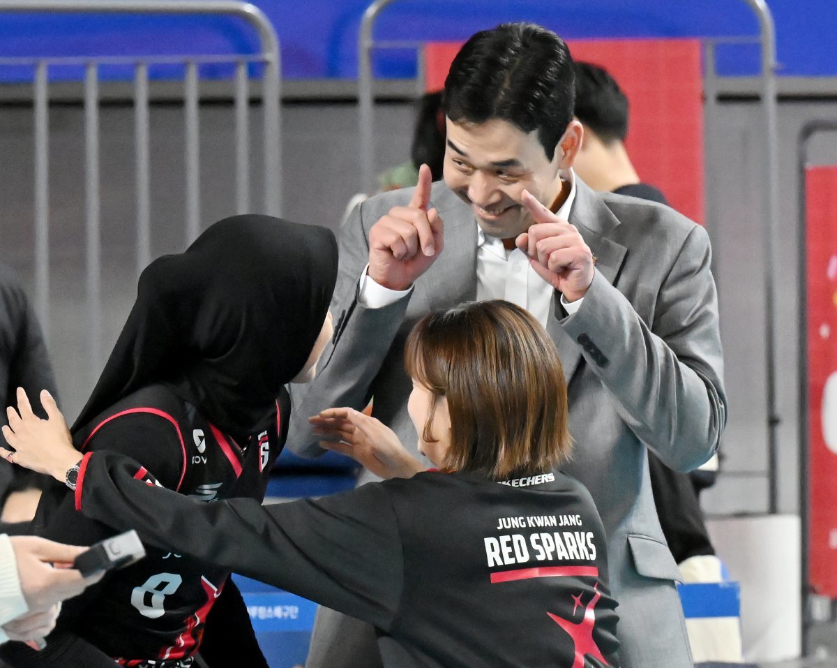 V리그 여자부 3위 정관장이 15년 전 우승 시나리오를 재현할 수 있을까. 사진제공|KOVO