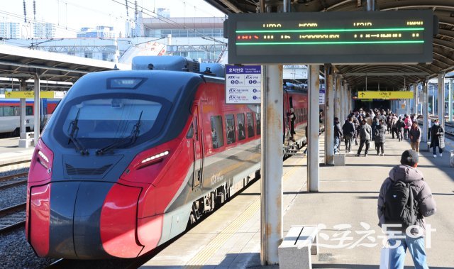 포항역에 대기중인 동해선 열차. 사진제공ㅣ포항역