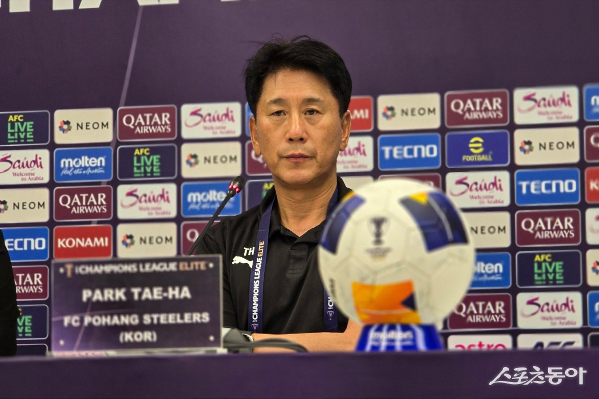 포항 ACLE  경기 후 박태하 감독이 인터뷰를 하고 있다. 사진제공｜한국프로축구연맹