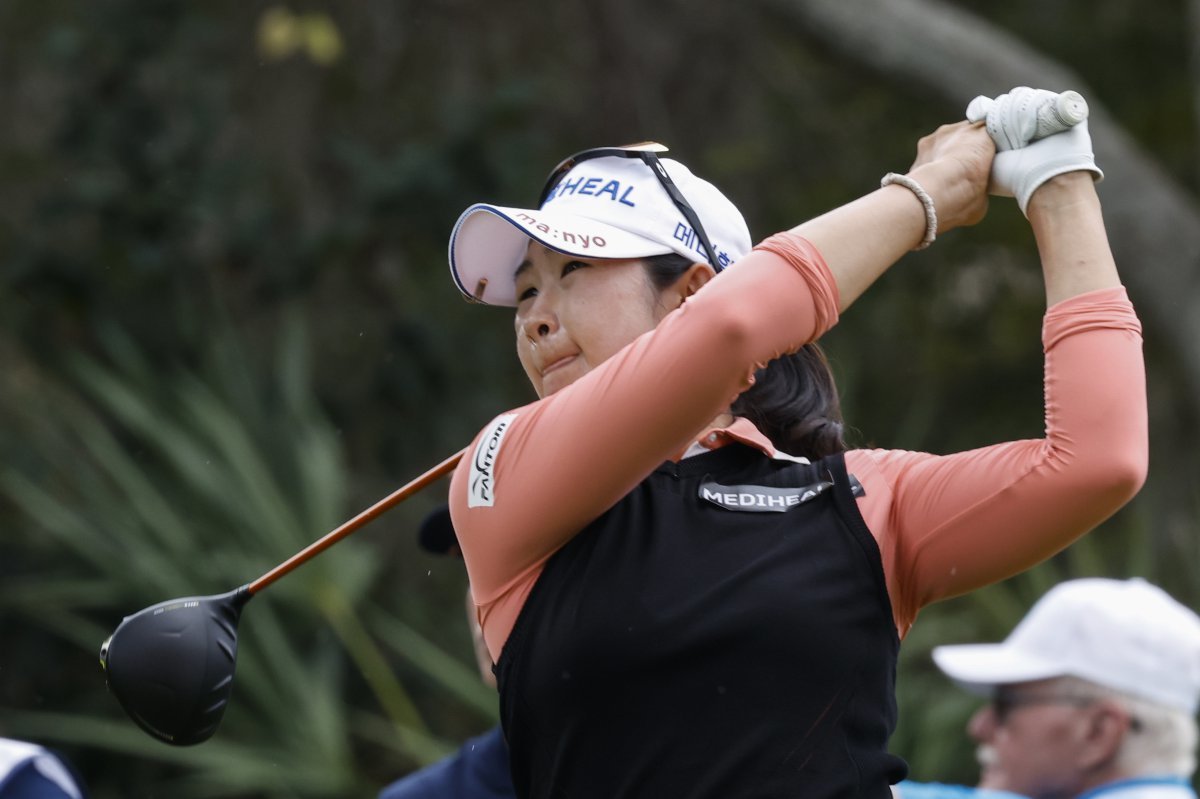 개막전 우승을 포함해 2개 대회에서 연속 톱10을 기록하며 상승 곡선을 그린 김아림이 27일 개막하는 HSBC  위민스 월드챔피언십에서 시즌 2승 및 통산 4승에 도전한다. AP뉴시스