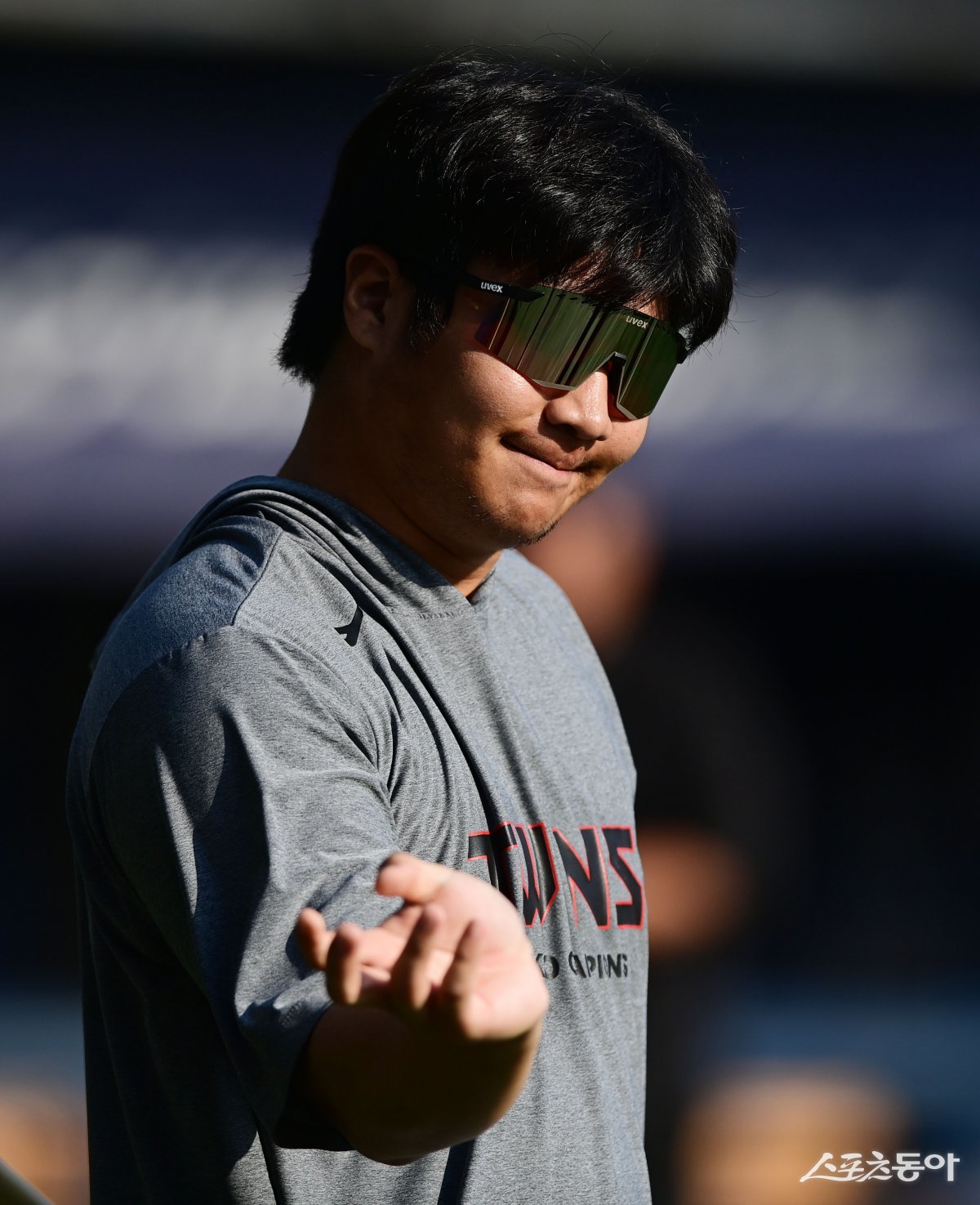 지난해 후반기 4번타자를 처음으로 경험한 LG 문보경이 새 시즌 한층 더 성장한 모습을 보일지 주목된다. 스포츠동아DB