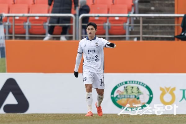‘하나은행 K리그1 2025’ 2라운드 MVP 김천 이동경. 사진제공｜한국프로축구연맹