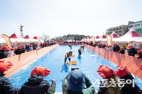 제28회 영덕대게축제 강구 해파랑 공원 개최. 사진제공 l 영덕군