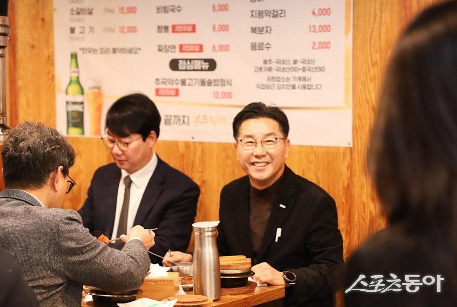 강원관광재단이 ‘골목상권 살리기 릴레이 캠페인’에 참여했다. 사진제공|강원관광재단