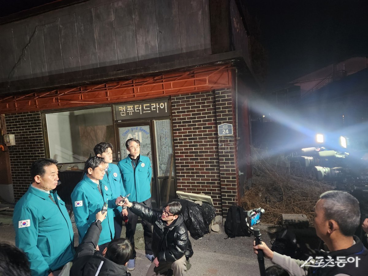 오후석 행정부시자가 6일 브리핑을 하고 있다.  사진제공ㅣ경기도