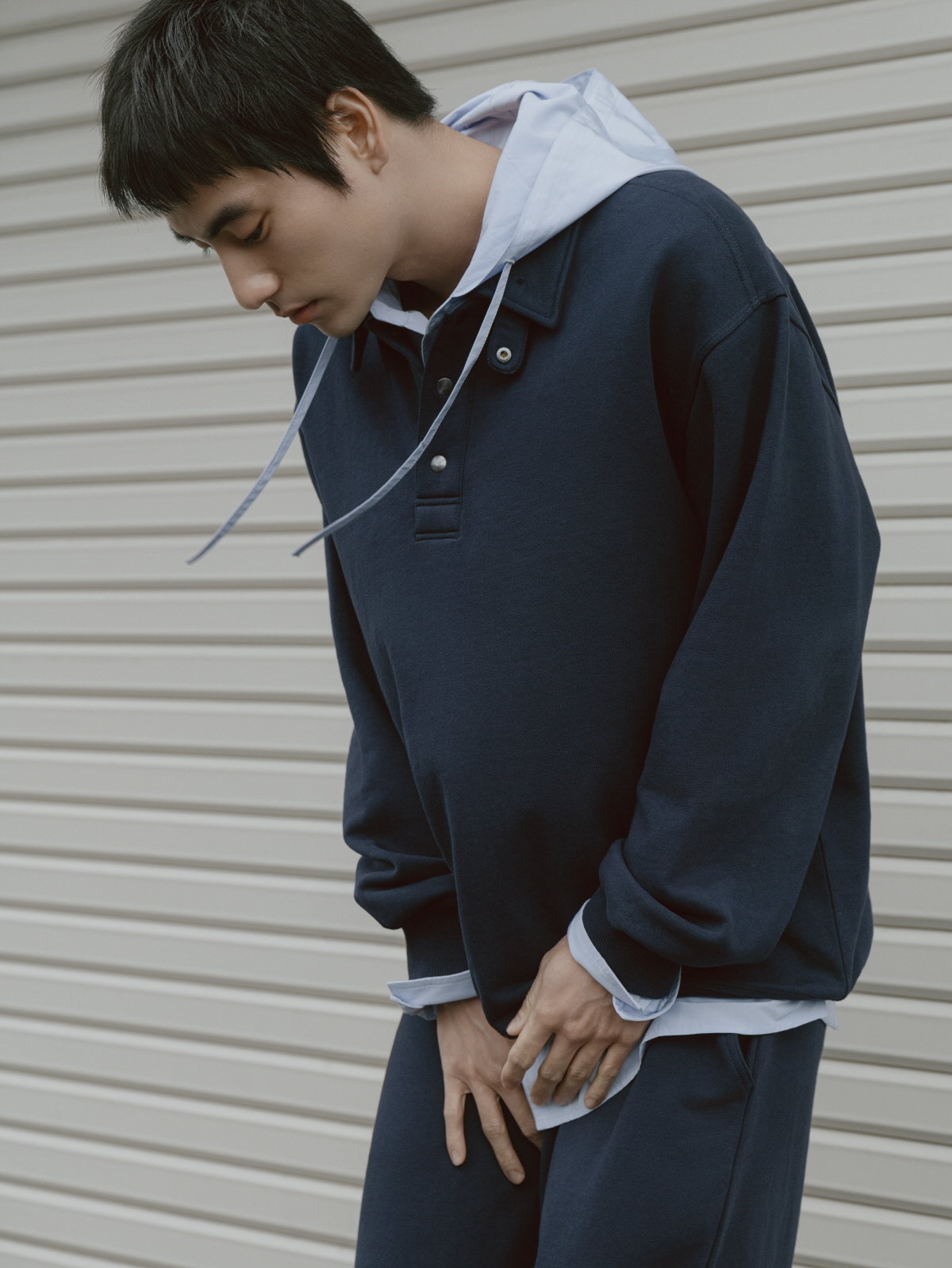 나우(nau) 2025 봄 컬렉션 (워케이션 스웻 맨투맨, 코튼 혼방 후드 셔츠)