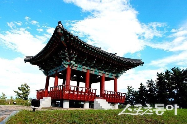 울진군, 관동팔경 망양정 보수 추진. 사진제공 l 울진군